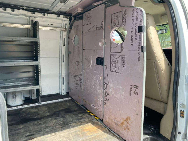 2019 Chevrolet Express 2500