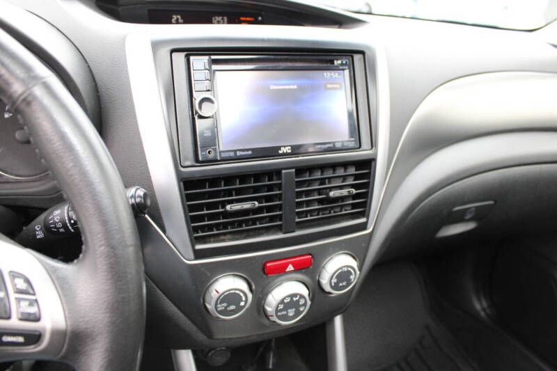 2013 Subaru Forester 2.5X Limited