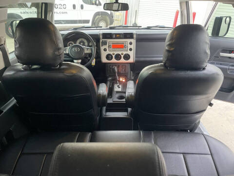 2012 Toyota FJ Cruiser