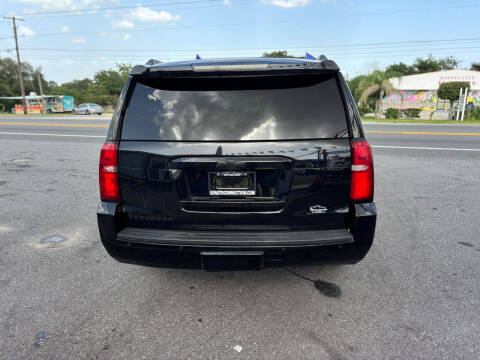 2017 Chevrolet Suburban LT