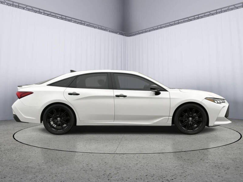 2022 Toyota Avalon Hybrid XSE Nightshade