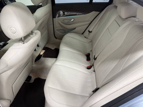 2017 Mercedes-Benz E-Class E 300