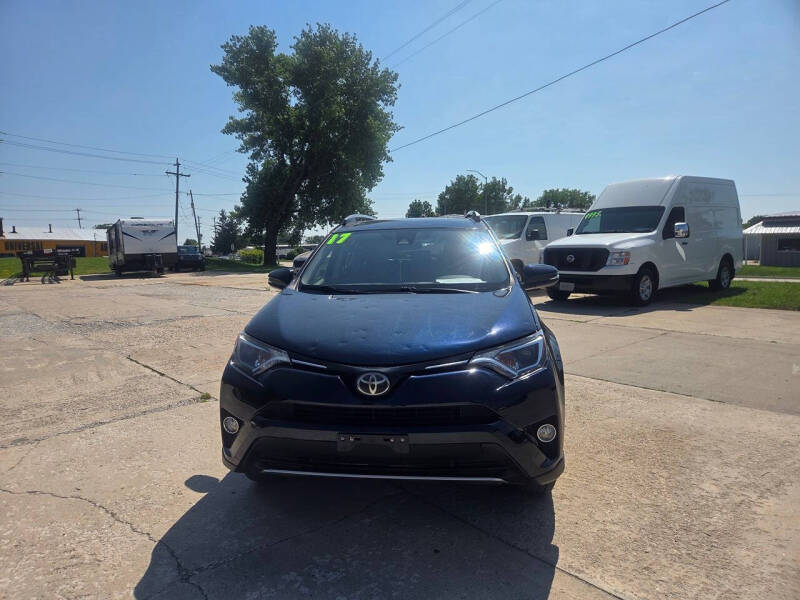 2017 Toyota RAV4 XLE