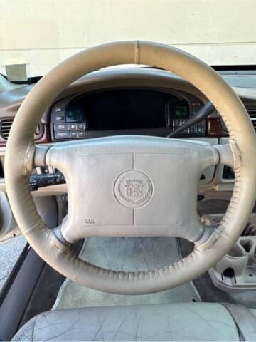 1998 Cadillac DeVille D'elegance