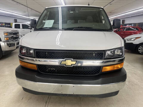 2022 Chevrolet Express LT 3500