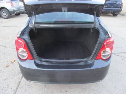 2015 Chevrolet Sonic LT Auto