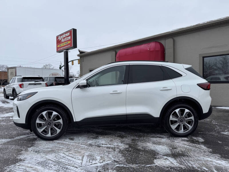 2024 Ford Escape Platinum