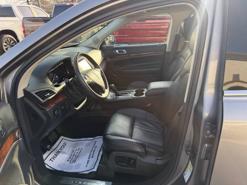 2016 Lincoln MKT EcoBoost