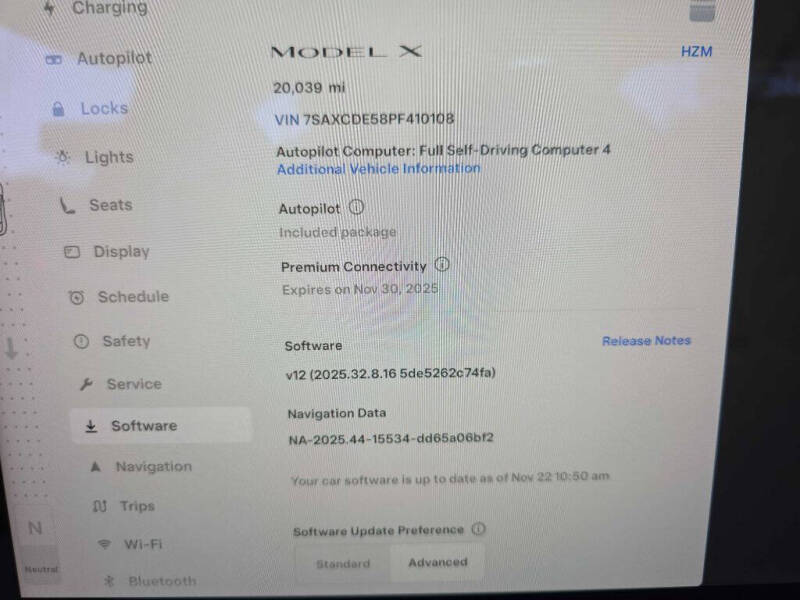 2023 Tesla Model X Standard Range