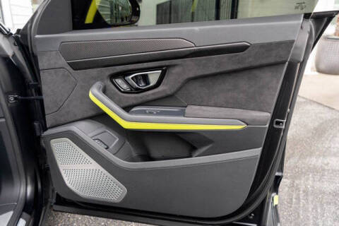 2021 Lamborghini Urus