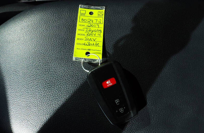 2019 Toyota RAV4 XLE