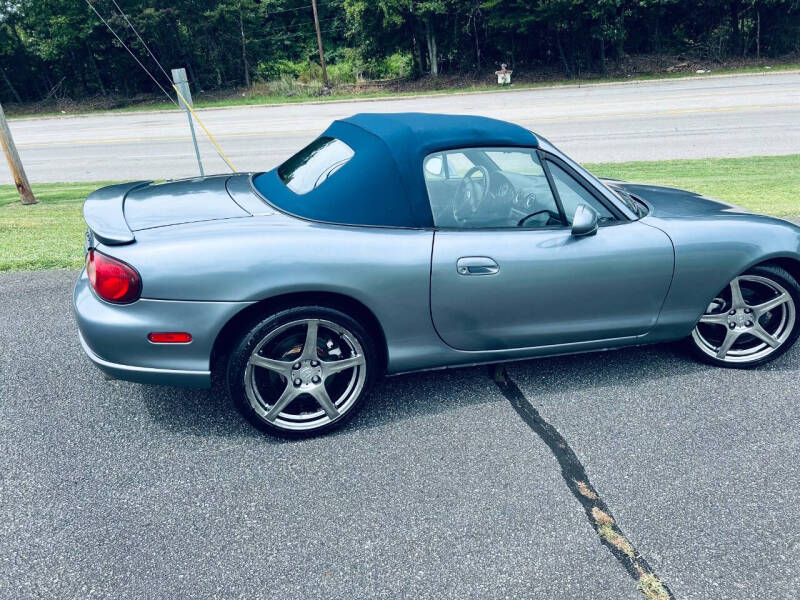 2004 Mazda Miata null photo 7