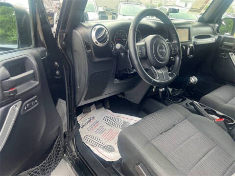 2011 Jeep Wrangler Sahara