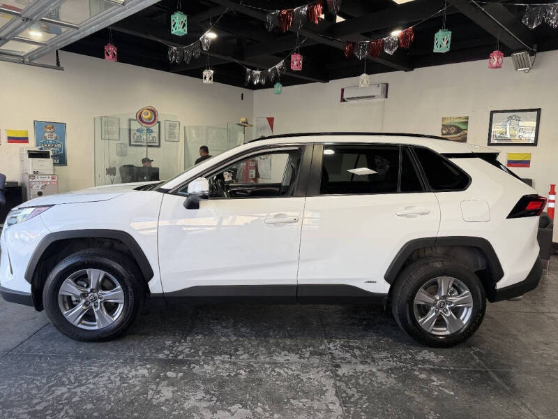 2023 Toyota RAV4 Hybrid XLE