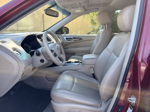 2015 Nissan Pathfinder Platinum