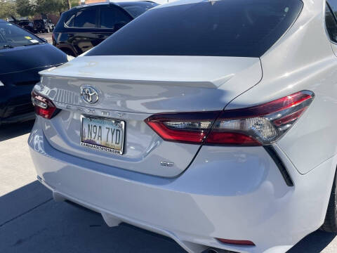 2023 Toyota Camry SE