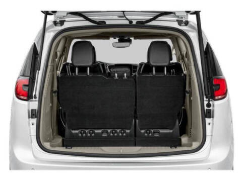 2025 Chrysler Pacifica Pinnacle