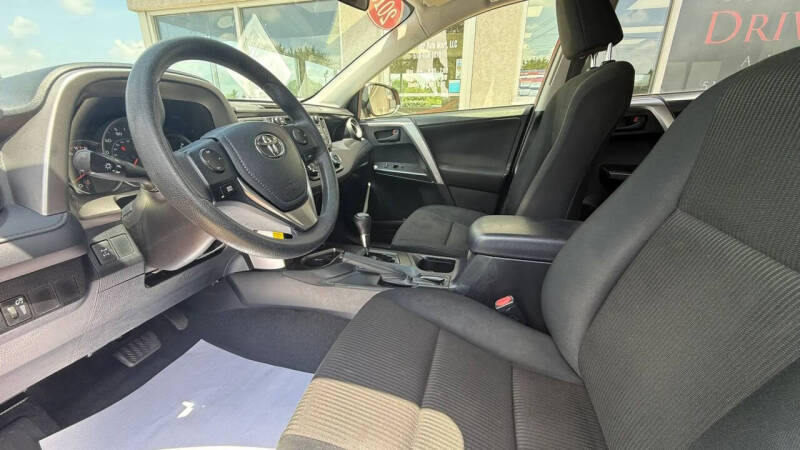 2016 Toyota RAV4 LE