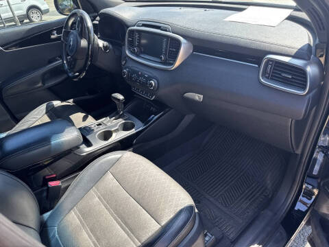 2017 Kia Sorento SX V6