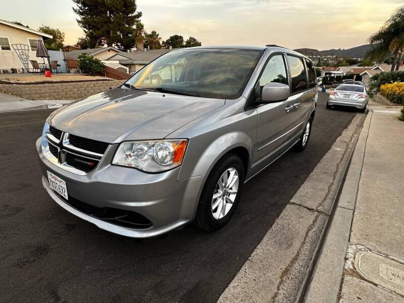 2016 Dodge Grand Caravan SXT photo 5