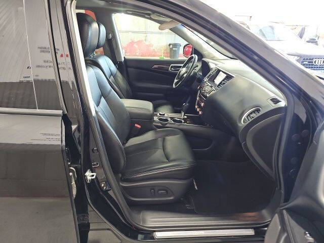 2013 Nissan Pathfinder SL