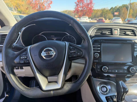 2016 Nissan Maxima