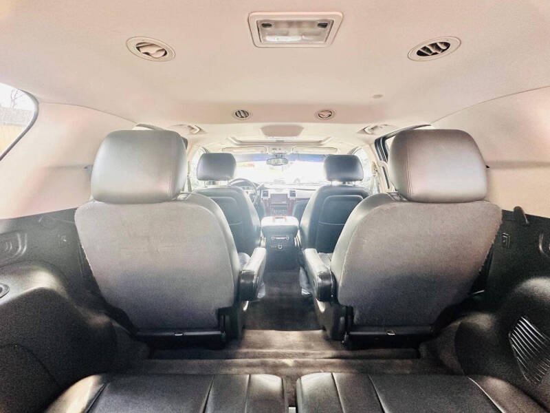 2013 Cadillac Escalade Luxury