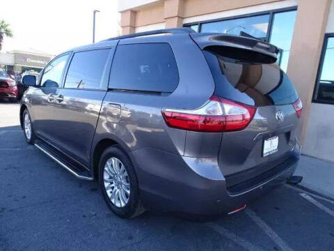 2015 Toyota Sienna