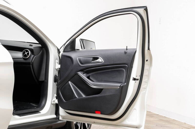 2016 Mercedes-Benz GLA GLA 250