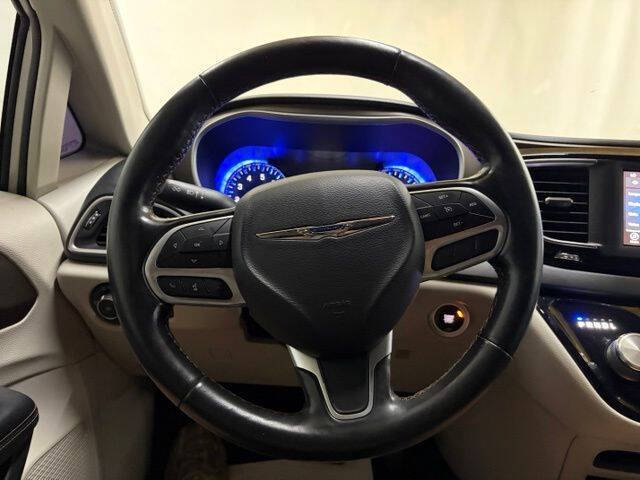 2019 Chrysler Pacifica Touring L
