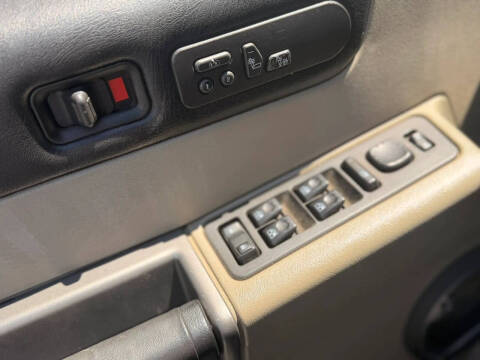 2003 HUMMER H2