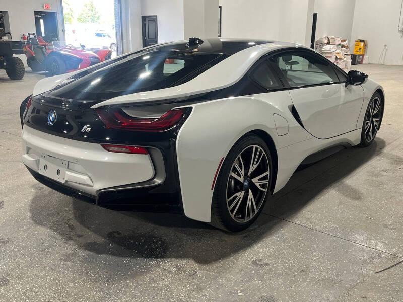 2015 BMW i8