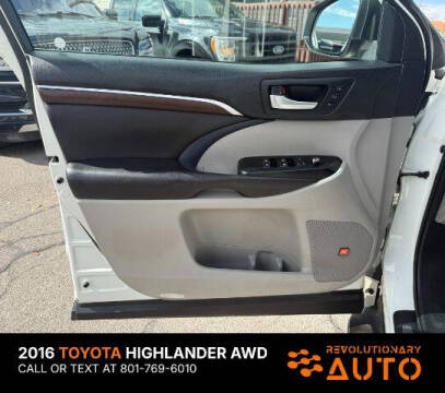 2016 Toyota Highlander Limited Platinum