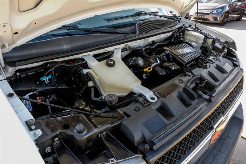 2020 Chevrolet Express 3500