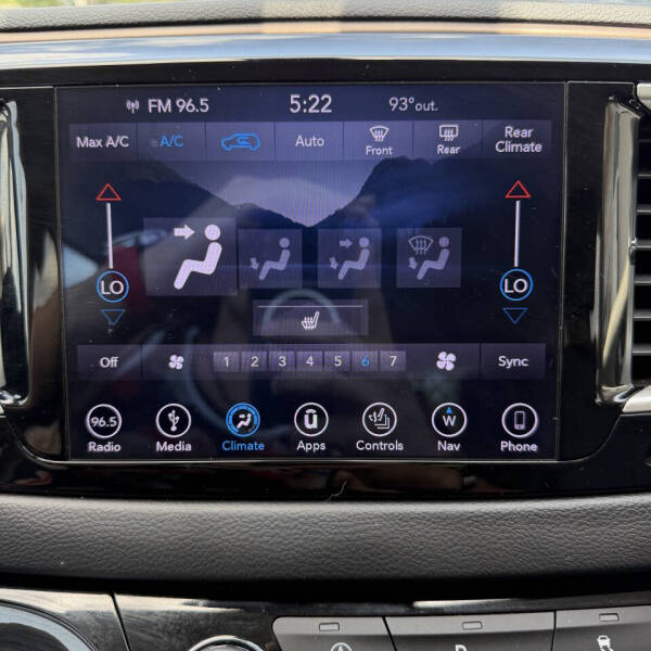 2018 Chrysler Pacifica Touring L