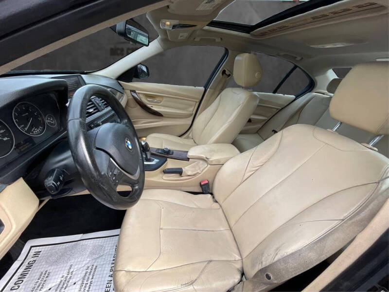 2015 BMW 3 Series 328i