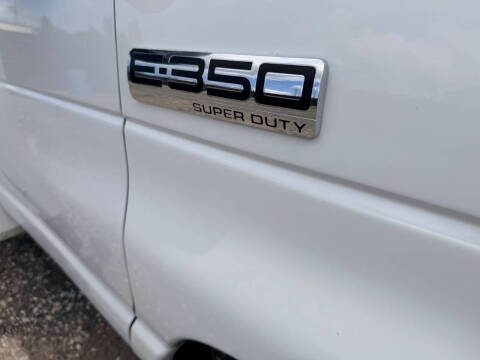 2022 Ford E-Series E-350 SD