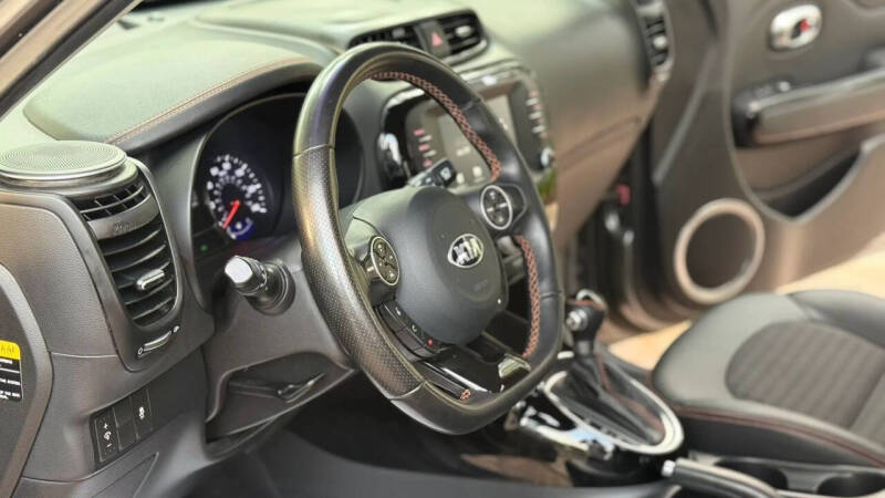 2017 Kia Soul !