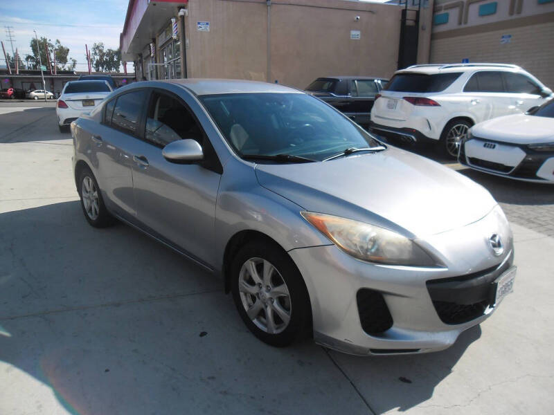2013 Mazda MAZDA3 i Sport