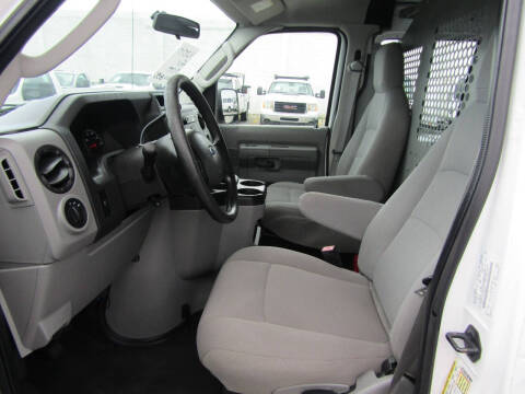 2010 Ford E-Series E-250