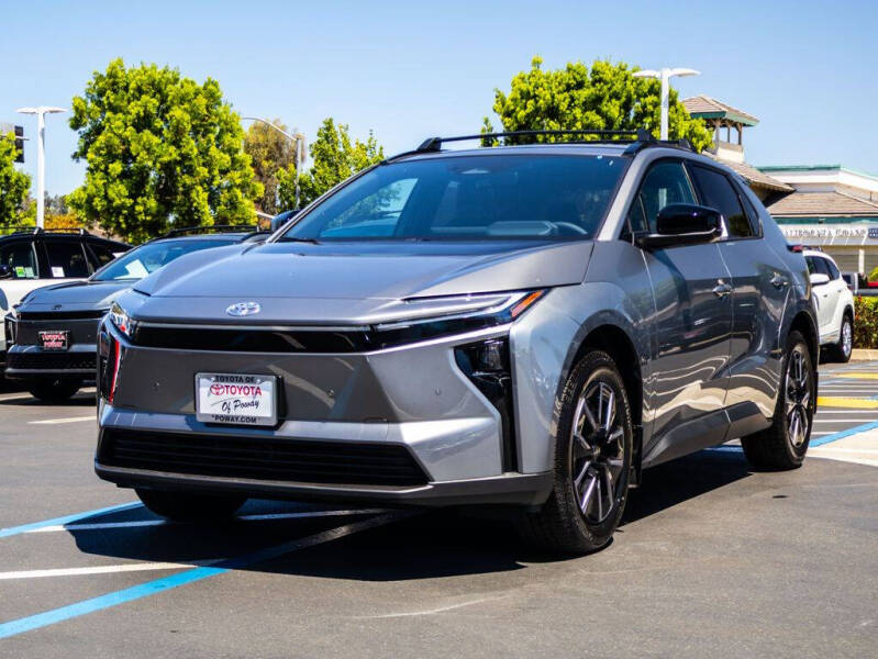 2026 Toyota bZ XLE Plus