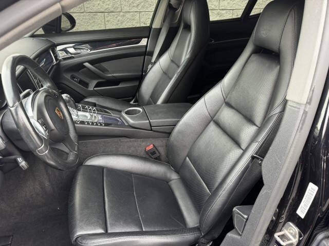 2016 Porsche Panamera 4S