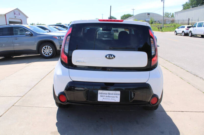 2016 Kia Soul +