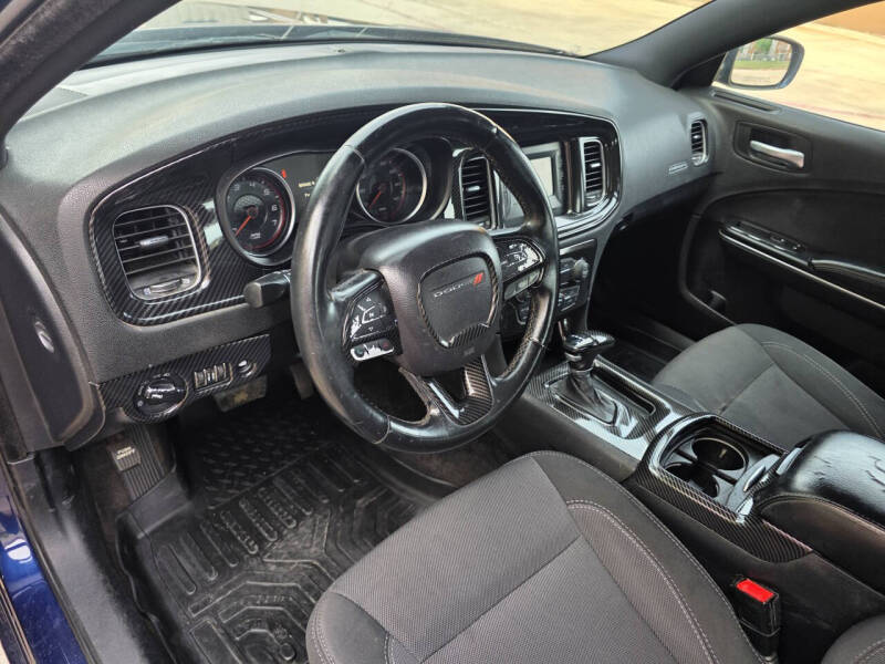 2016 Dodge Charger SE