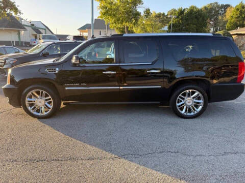 2013 Cadillac Escalade ESV Platinum Edition