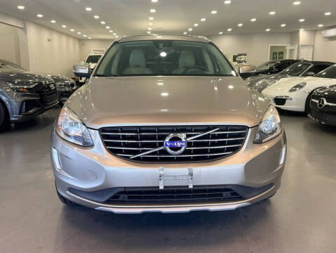 2016 Volvo XC60 T6 Drive-E