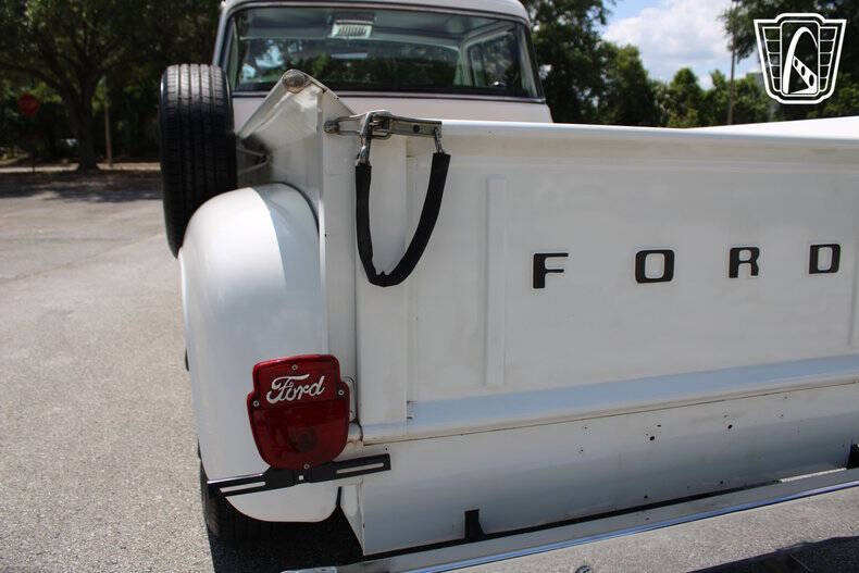 1956 Ford F-100