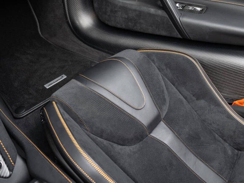 2020 McLaren 720S Spider Luxury