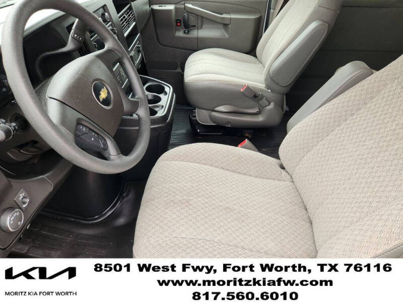 2023 Chevrolet Express LS 3500