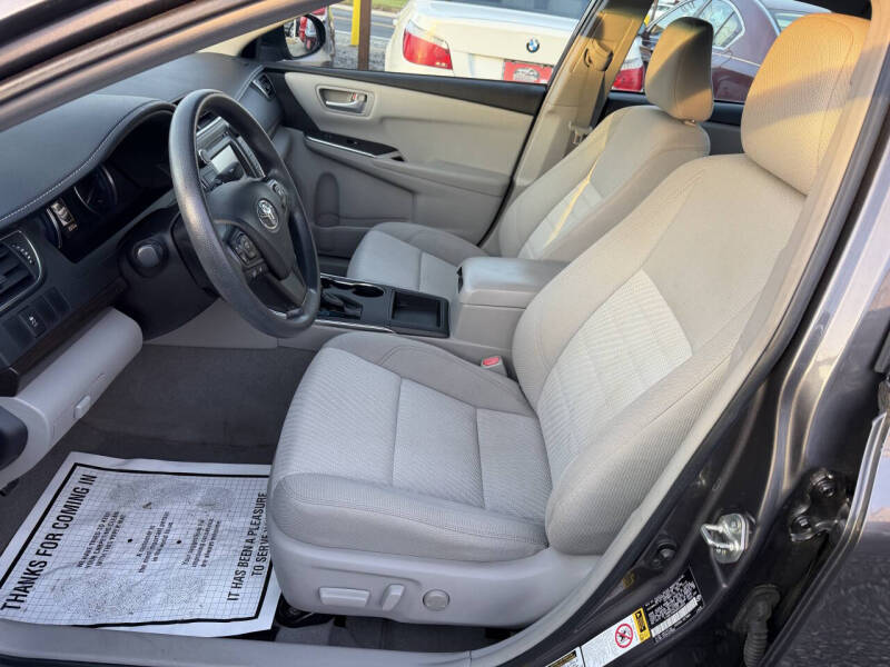 2016 Toyota Camry XSE